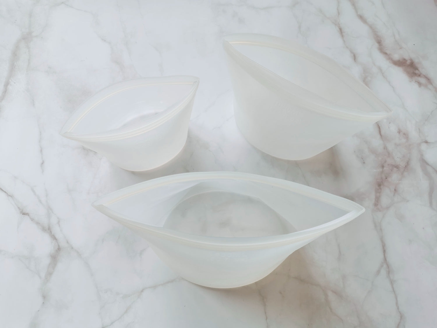 Silicone food storage bag 3 sizes translucent colour