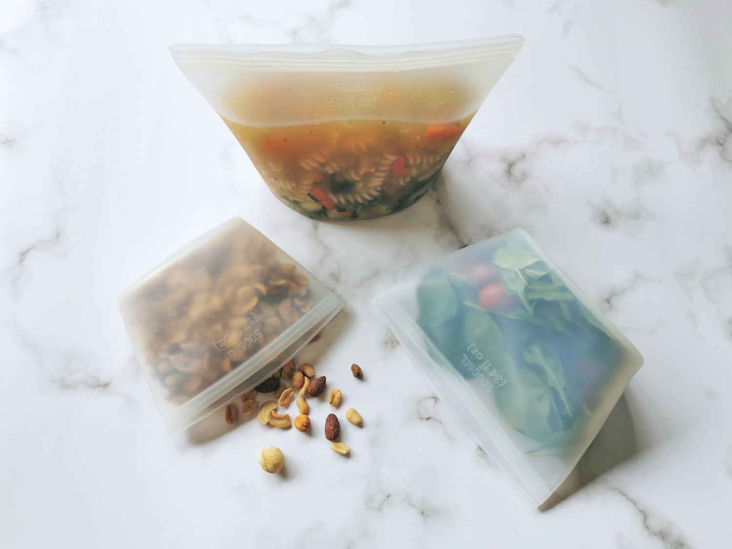 Can contain soup, mix nuts, and salad leaves
