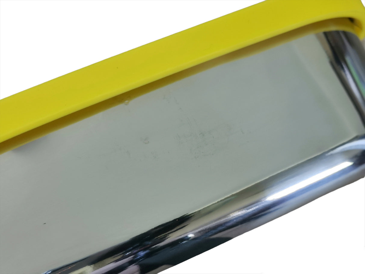 Factory seconds lunch box minor scratches example